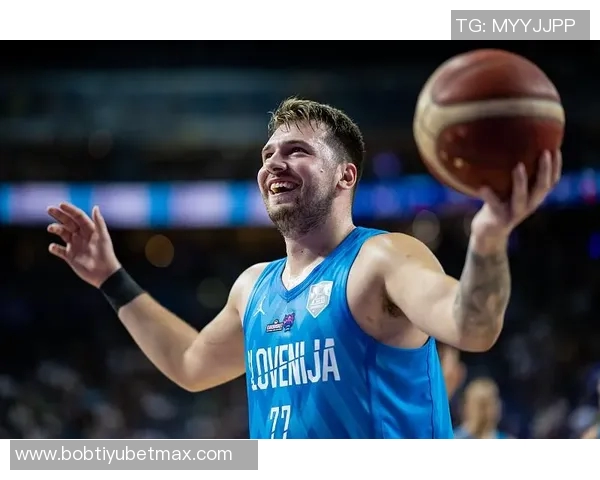 东契奇独特球星卡以470万美元成交创下历史第八高价记录